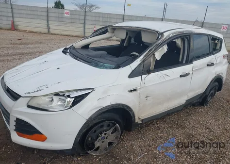 2014 Ford Escape S z USA, uszkodzony, nr VIN 1FMCU0F7XEUC05083